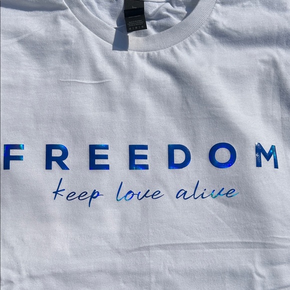 FREEDOM keep love alive white tee. NWT - Picture 3 of 5